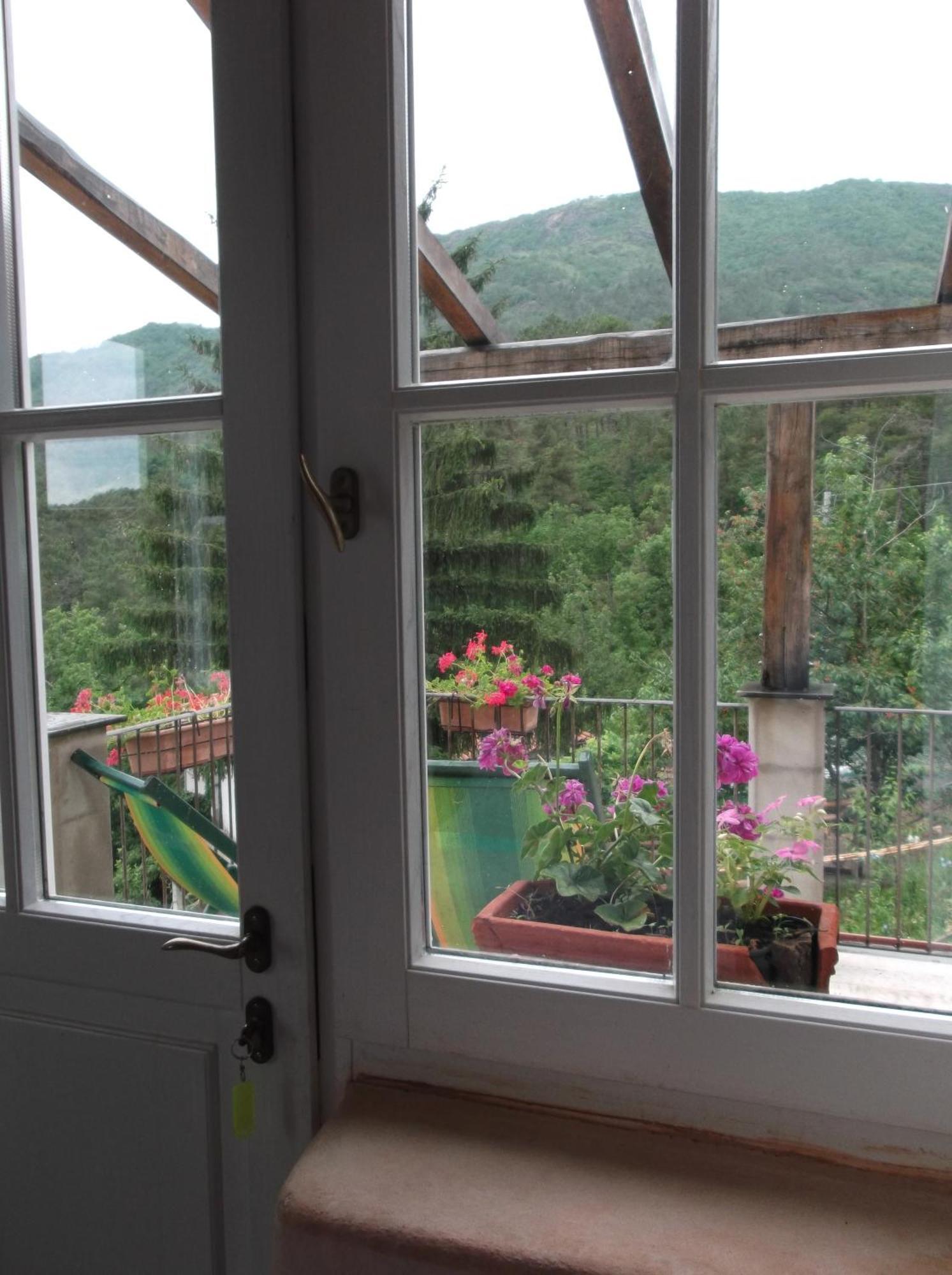 Agriturismo Di Charme E Ristorante Stallato Il Filo Di Paglia Carro Ngoại thất bức ảnh