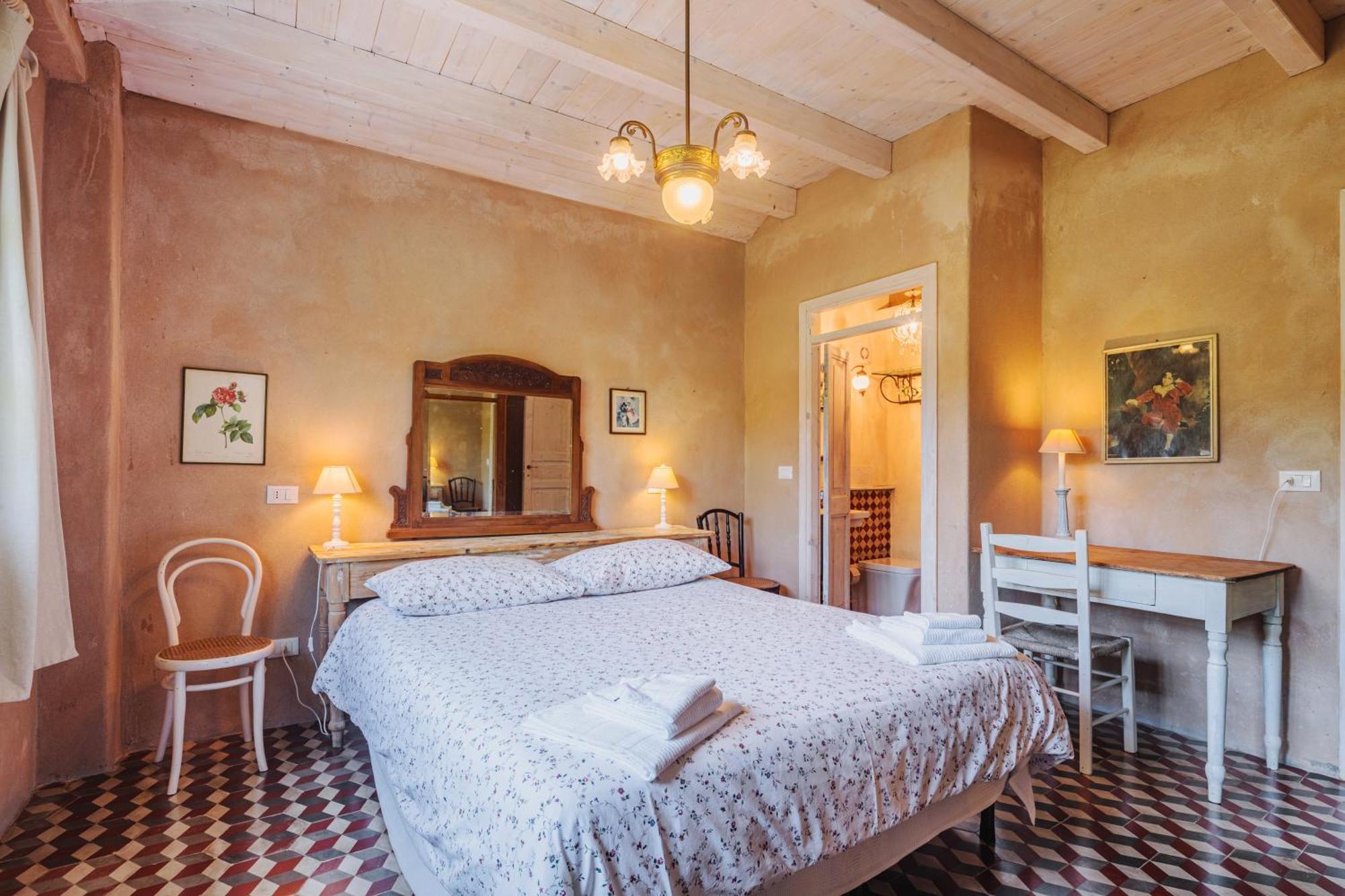 Agriturismo Di Charme E Ristorante Stallato Il Filo Di Paglia Carro Ngoại thất bức ảnh